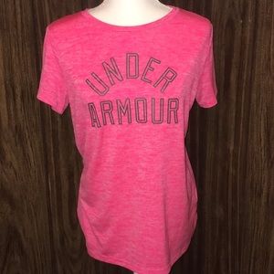 Under armour, loose fit, heat gear, short sleeve